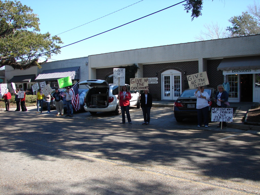 2/11/15 SRHS Retiree Protest in downtown Ocean Springs | Slabbed New Media LLC