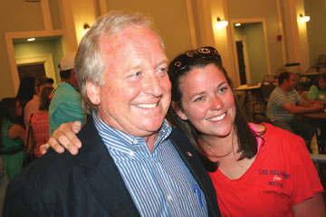 Mayor Les Fillingame and his daughter Katie Stewart | Image via the Seacoast Echo